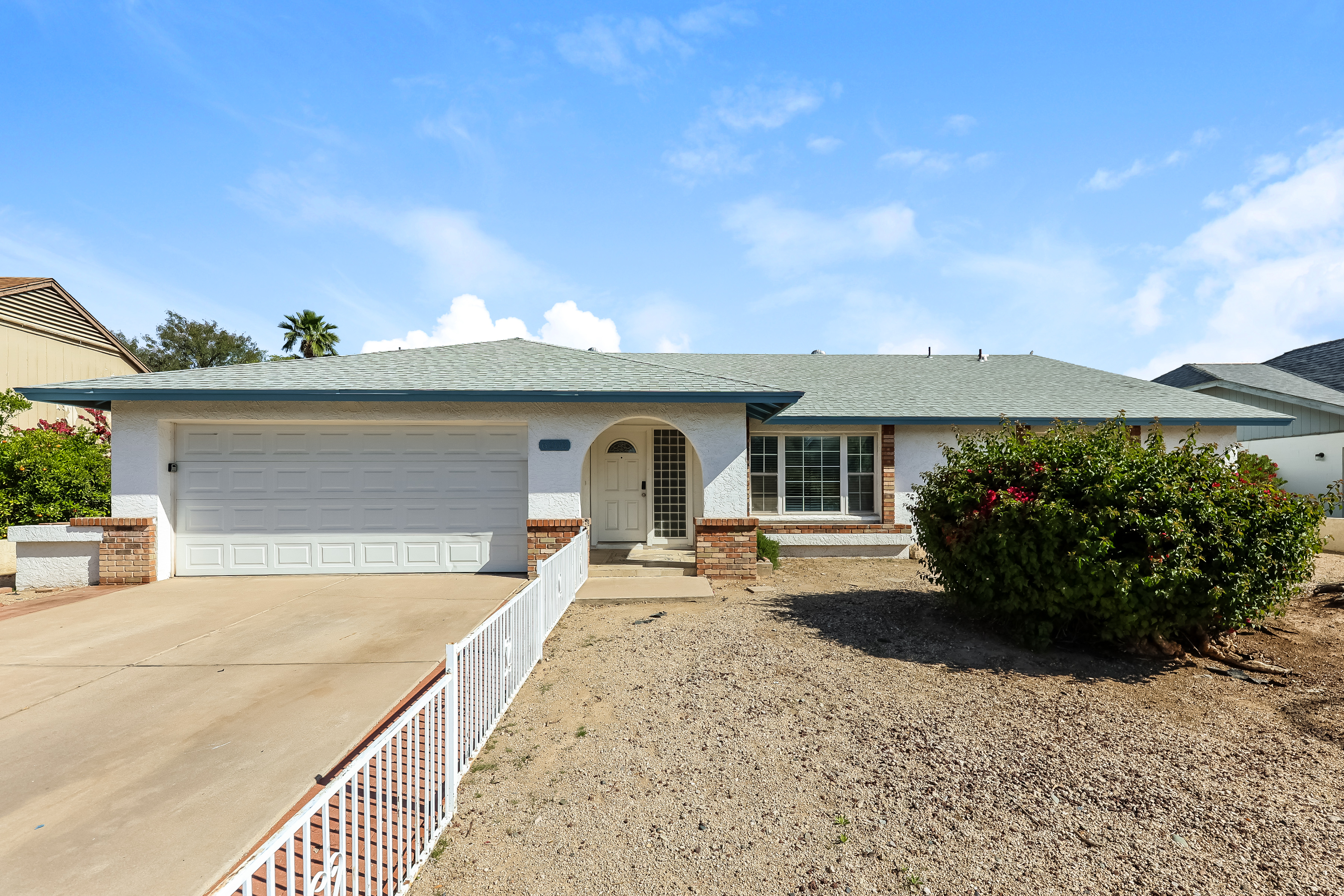 6202 W Sunnyside Dr Glendale, AZ 85304